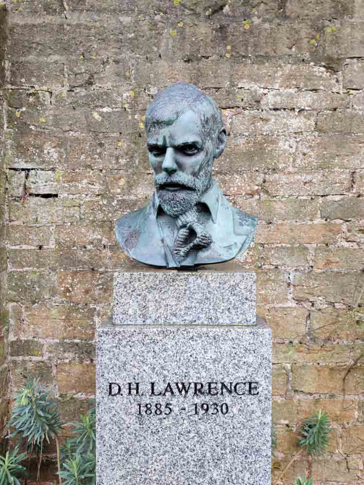 Our world is a book - Nottingham's Literary Attractions - DH Lawrence Bust at Newstead Abbey