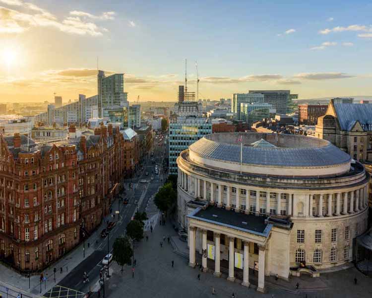 Our-world-is-a-book-Manchesters-Literary-Attractions-Central-Library