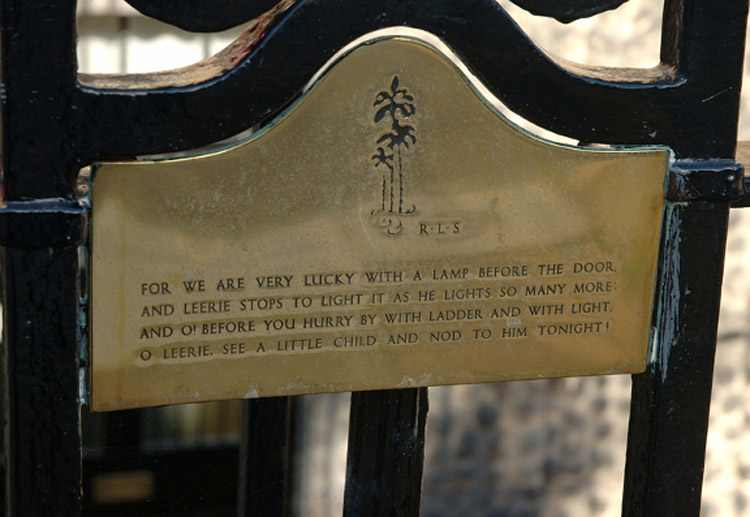 Our-world-is-a-book-Robert-Louis-Stevensons-Edinburgh-RLS-Plaque-University-of-Edinburgh