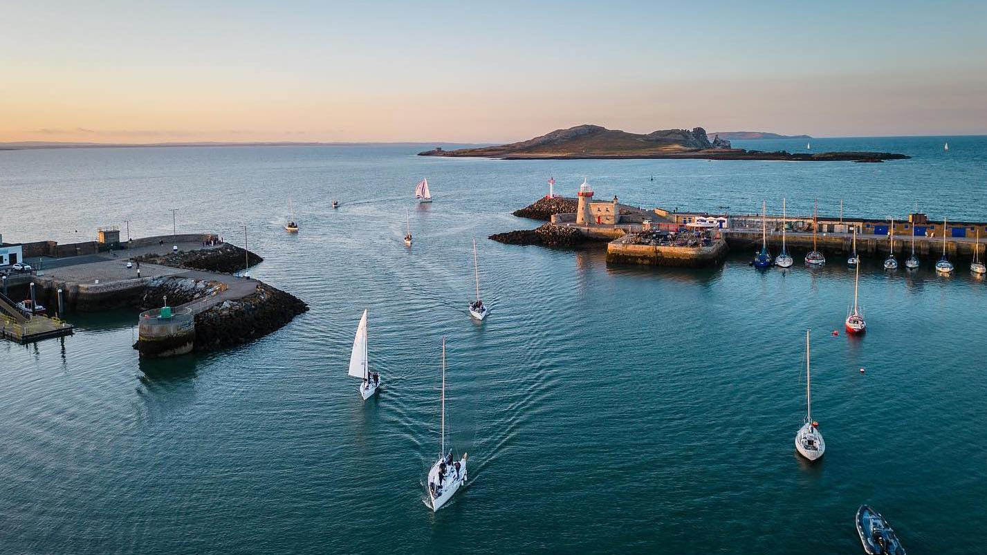 our world is a book - Travel articles - Dublin A Tale of One's City - Dublin Authors - Feature Image