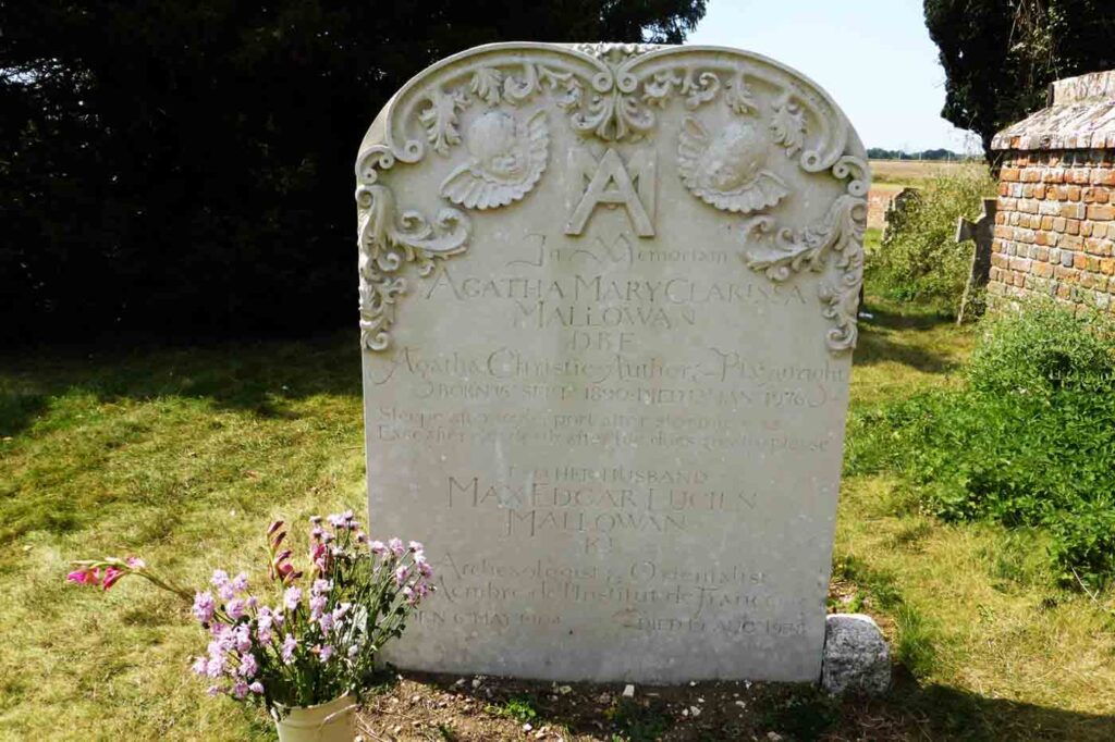 our-world-is-a-book-Agatha Christie's Torquay - Agatha Christie's Grave, Cholsey